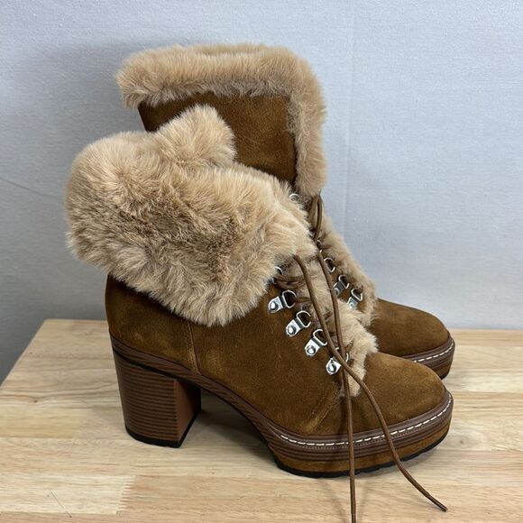 Steve Madden Women's Scoops Platform Lug-Sole Hiker Booties Chestnut Size 8 NIB - Picture 2 of 9